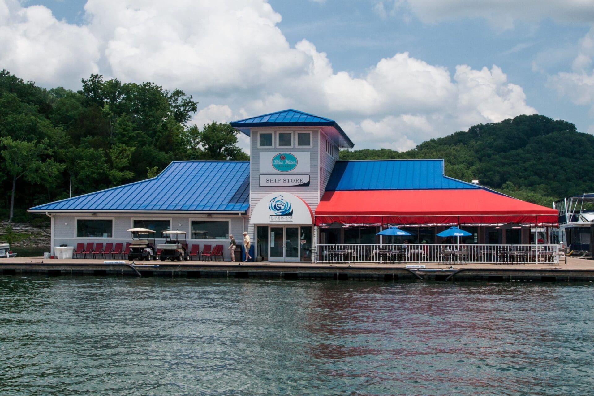 4 Reasons Sustainable Seafood Boosts Success at Blue Water Grill